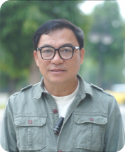 Đạo diễn Điệp Văn